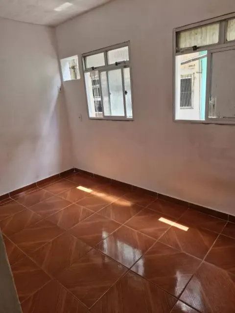 Aluga-se Kitnet em Rio das Pedras