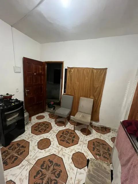 Vende-se Kitnet em Rio das Pedras